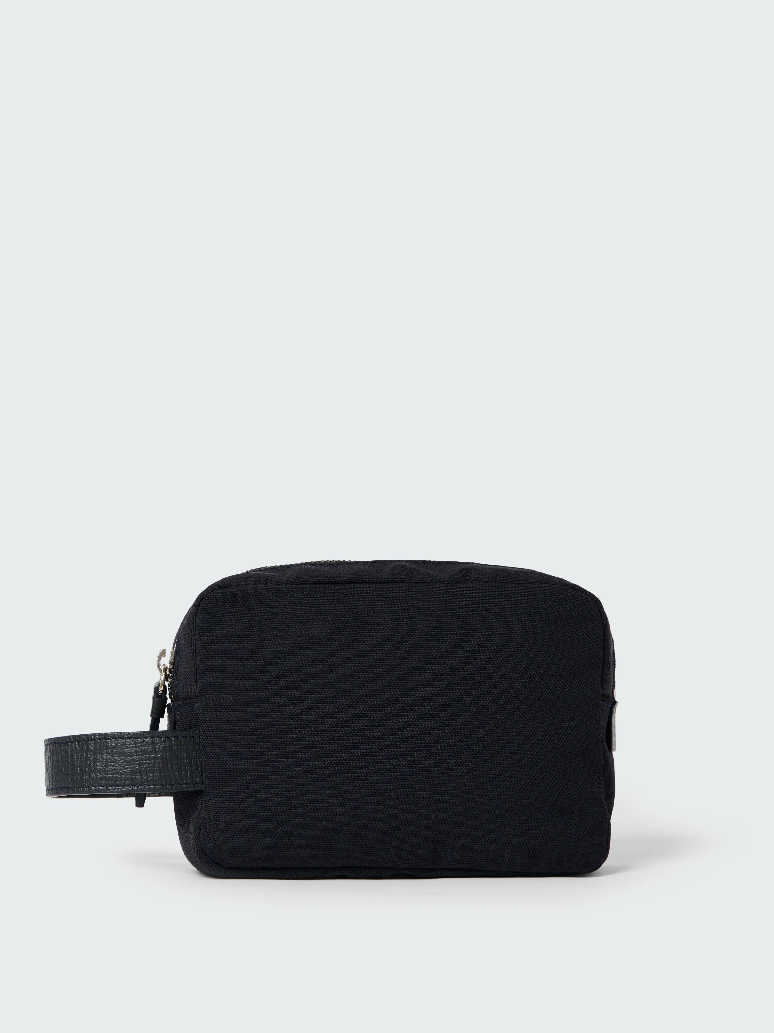 Transit Pouch in Darkest Navy