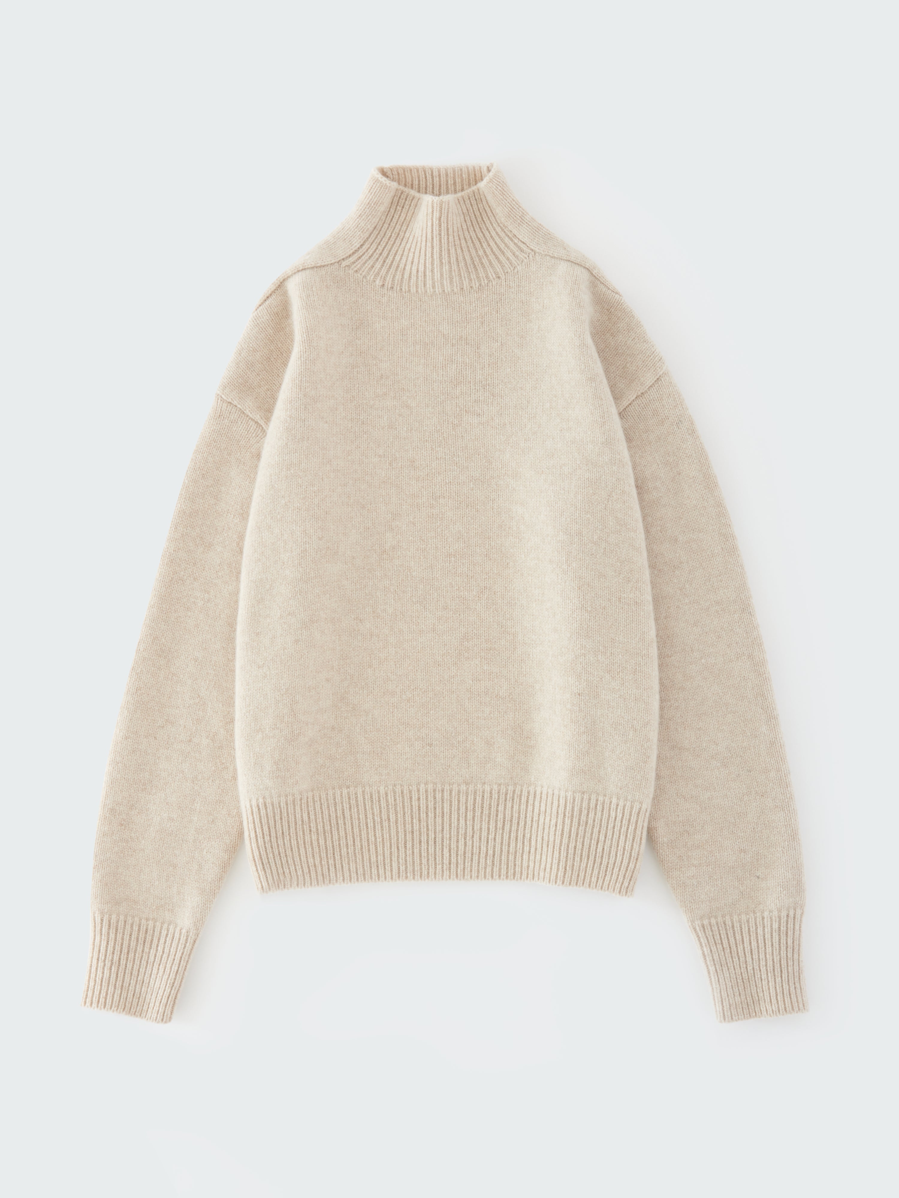 Gomes Knit in Linen