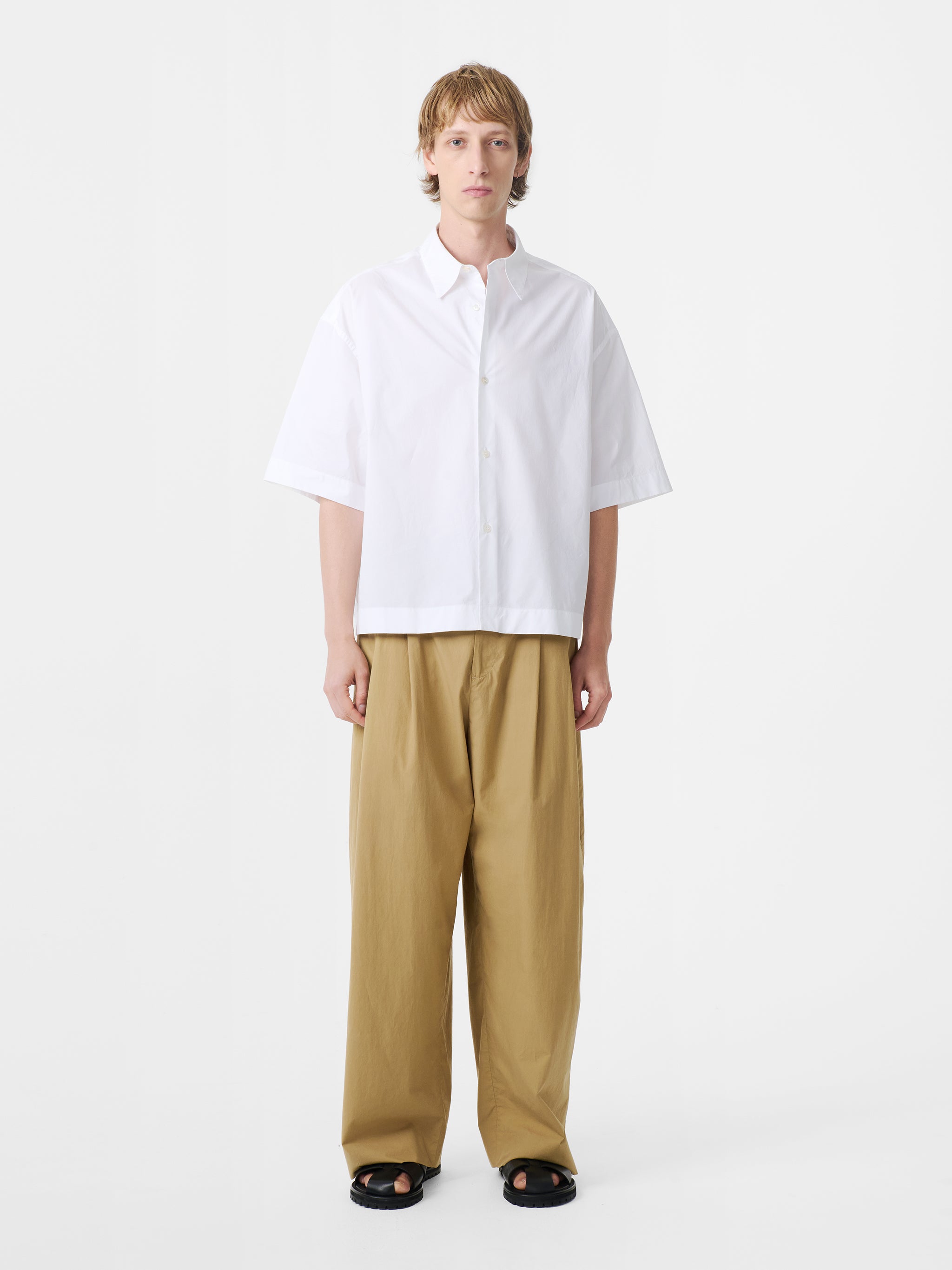 Line Pant in Sand