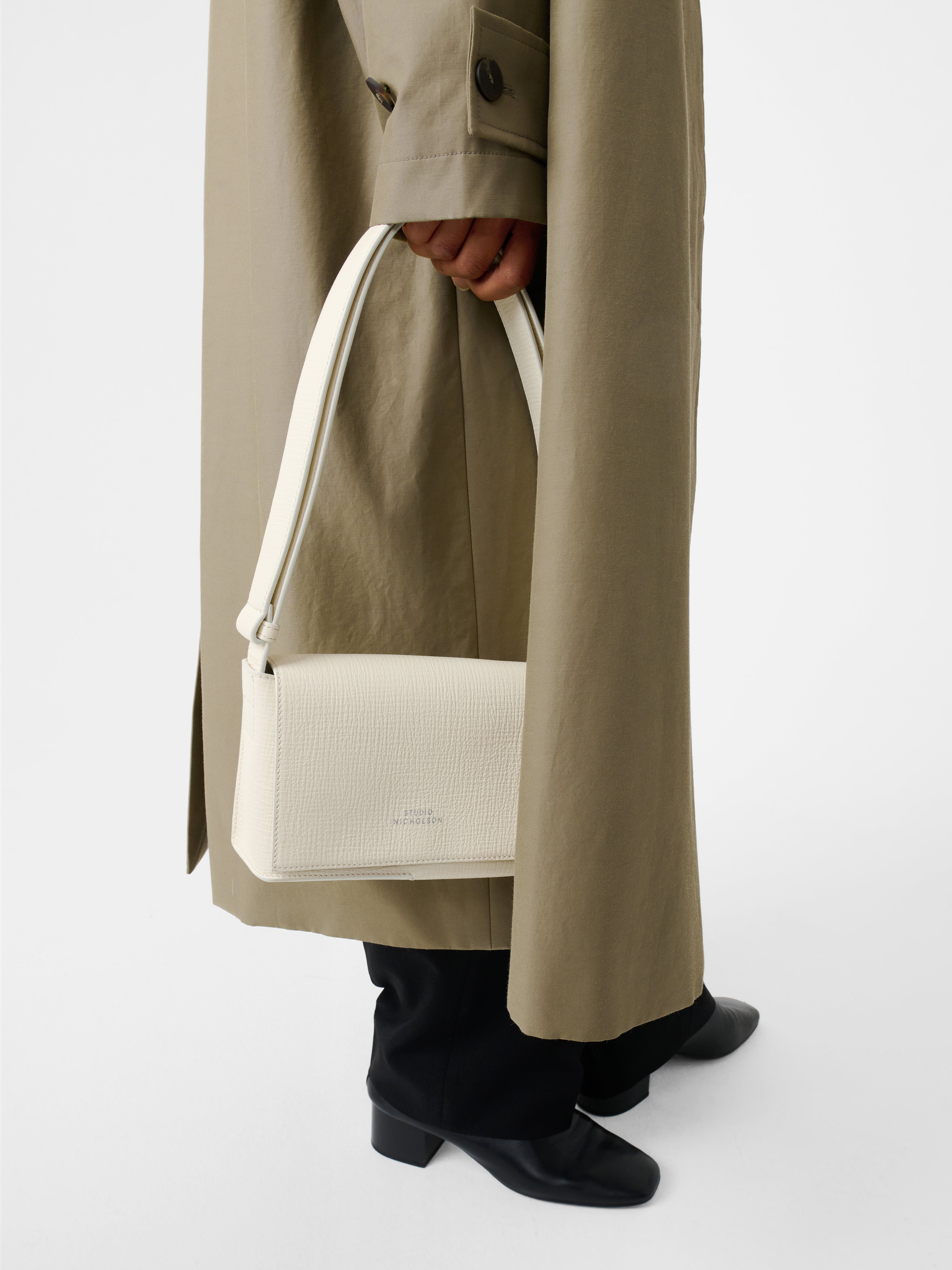 Meshi Mini Leather Bag in Parchment