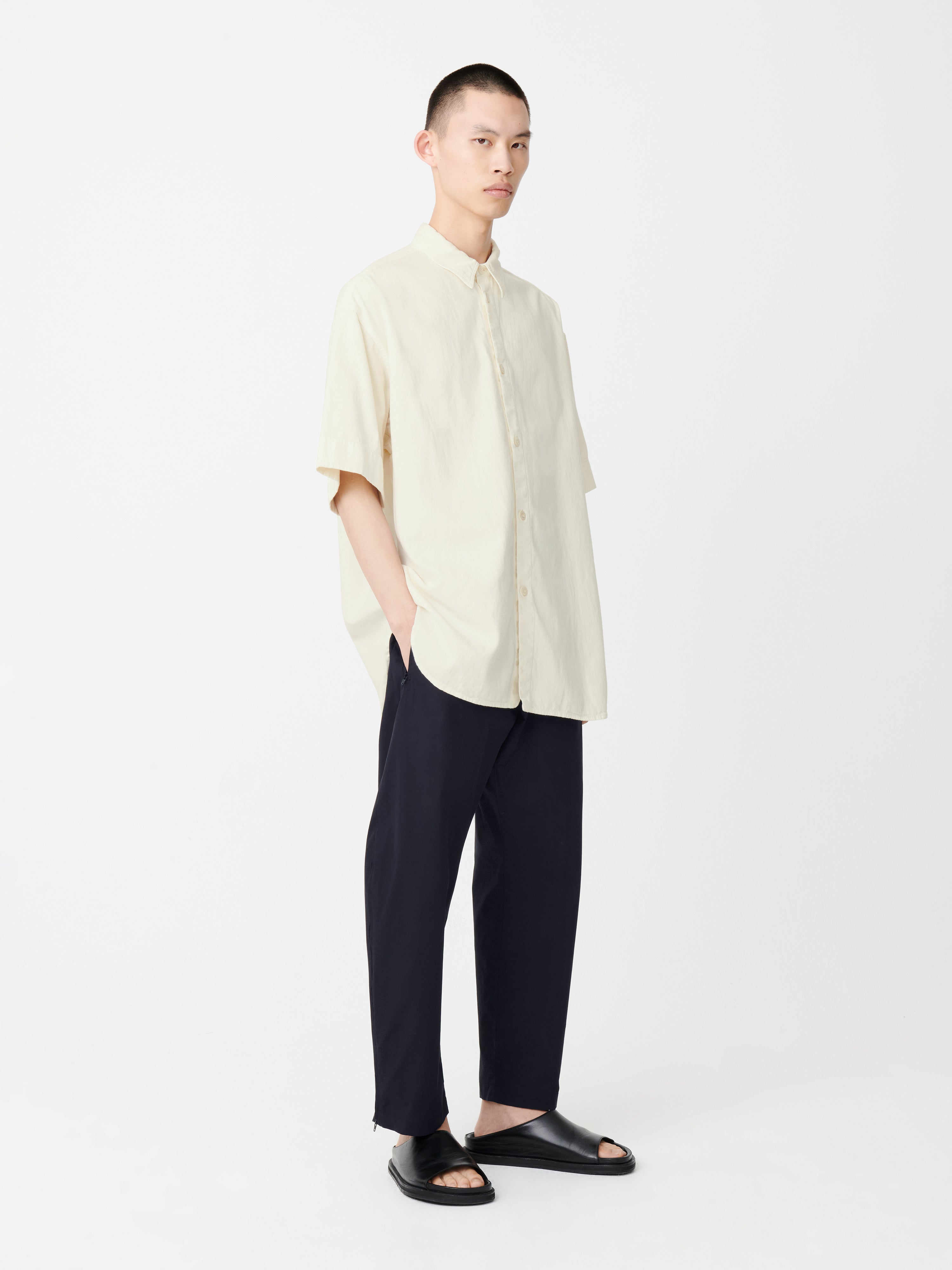 Opal Pant in Darkest Navy