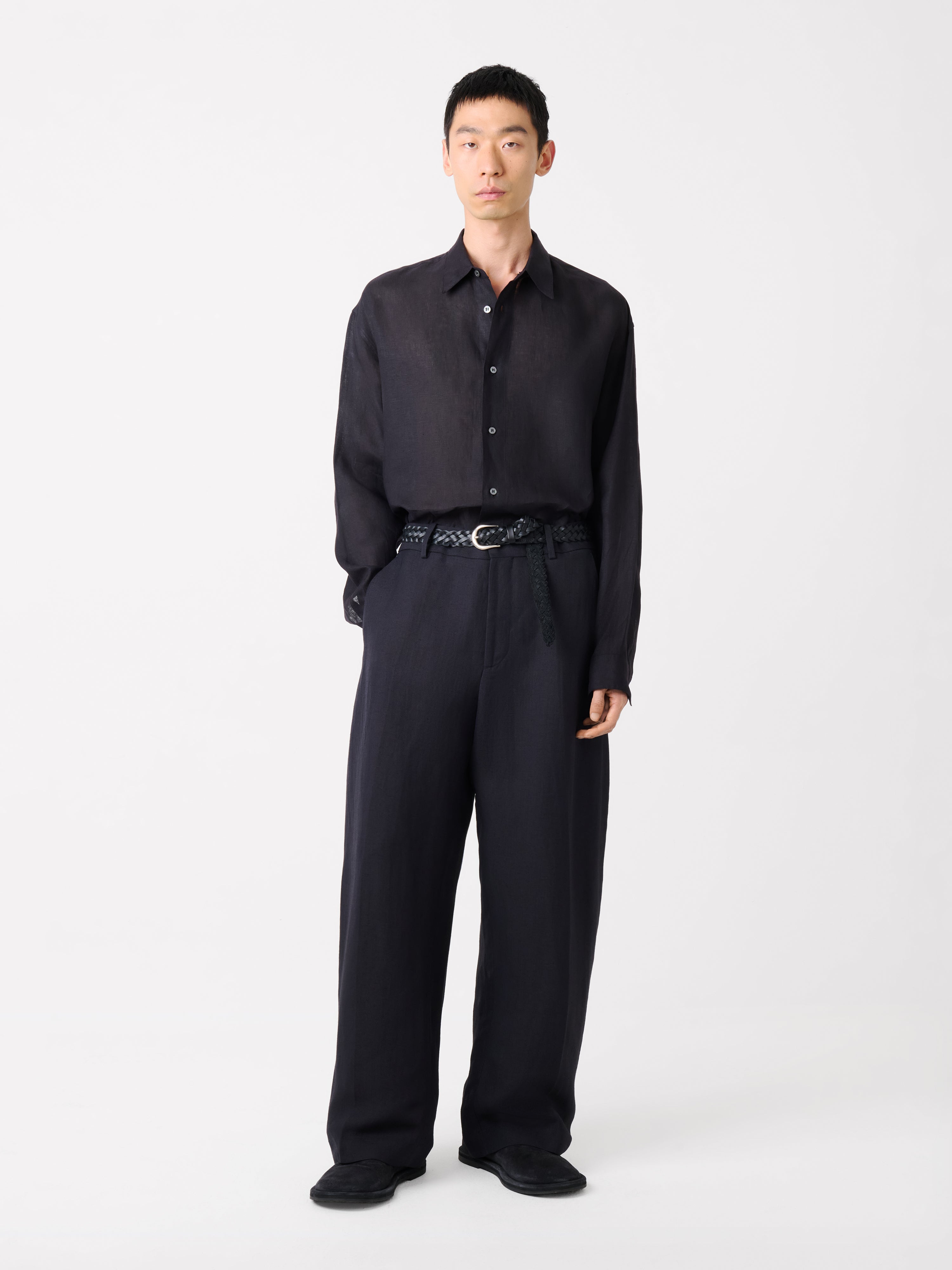 Rafe Linen Shirt in Darkest Navy