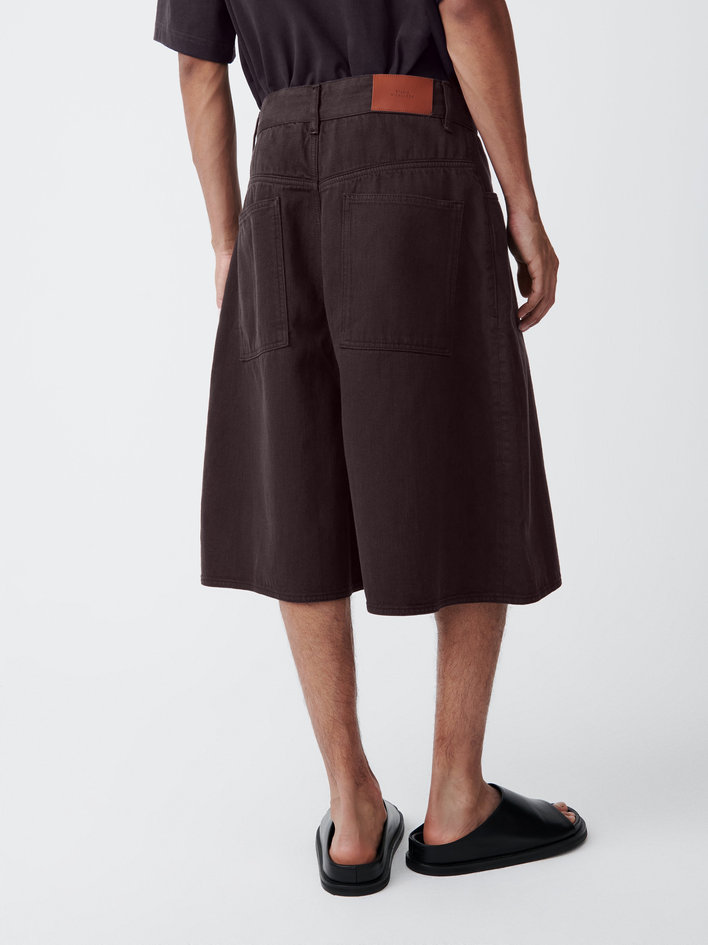 Reverse Denim Short in Black Grape