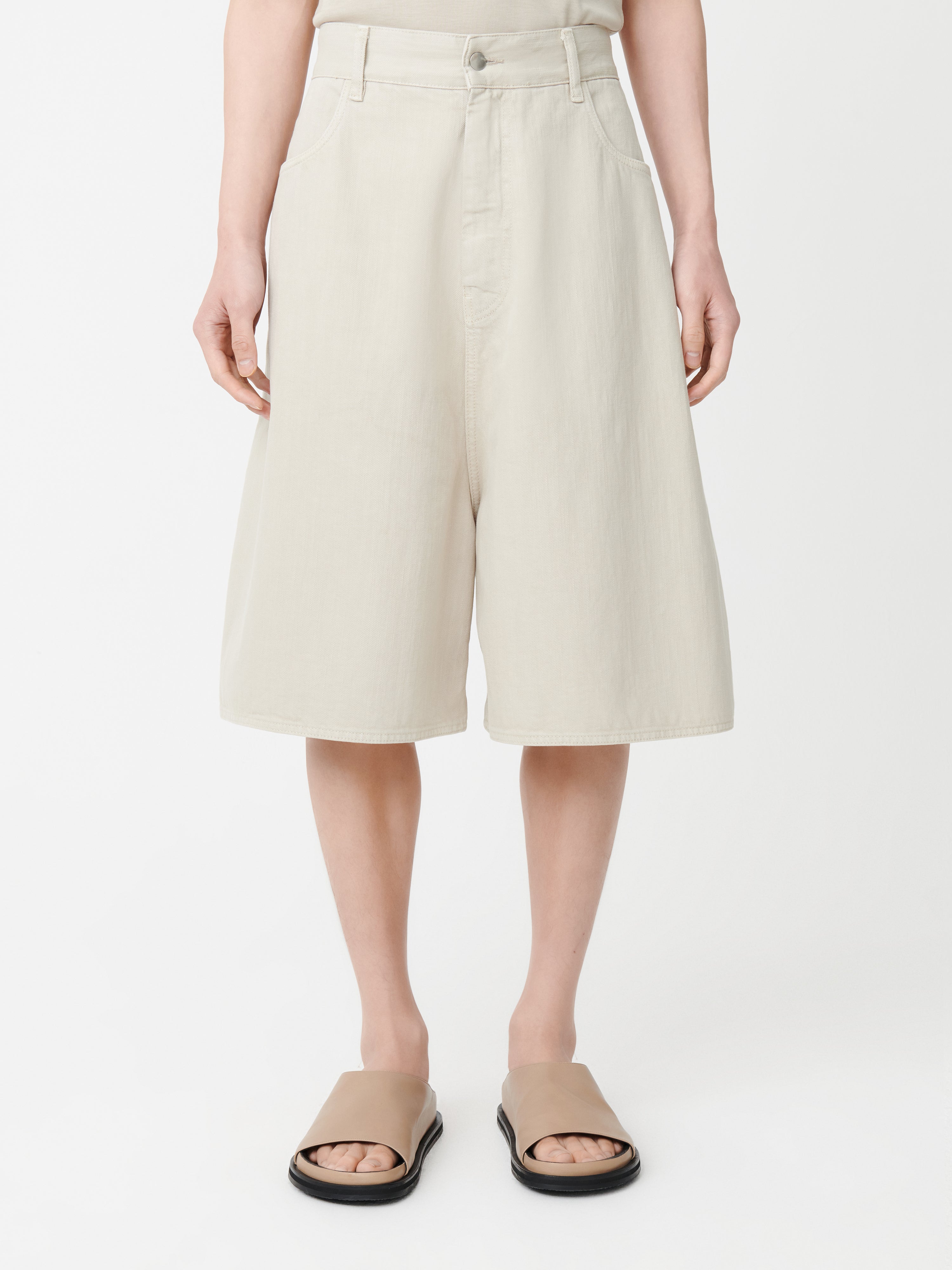 Reverse Denim Short in Dove