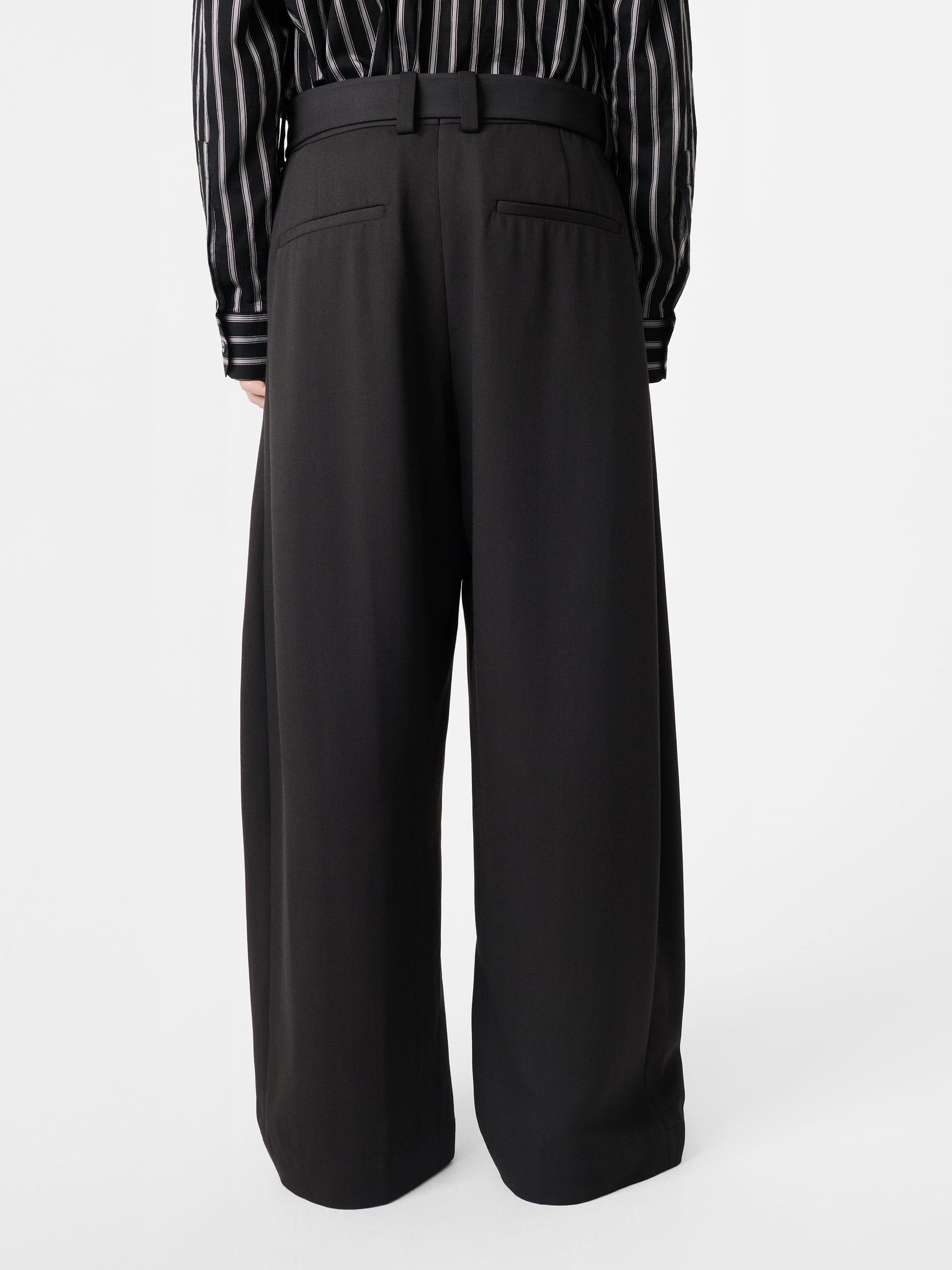 Vital Wool Pant in Oil