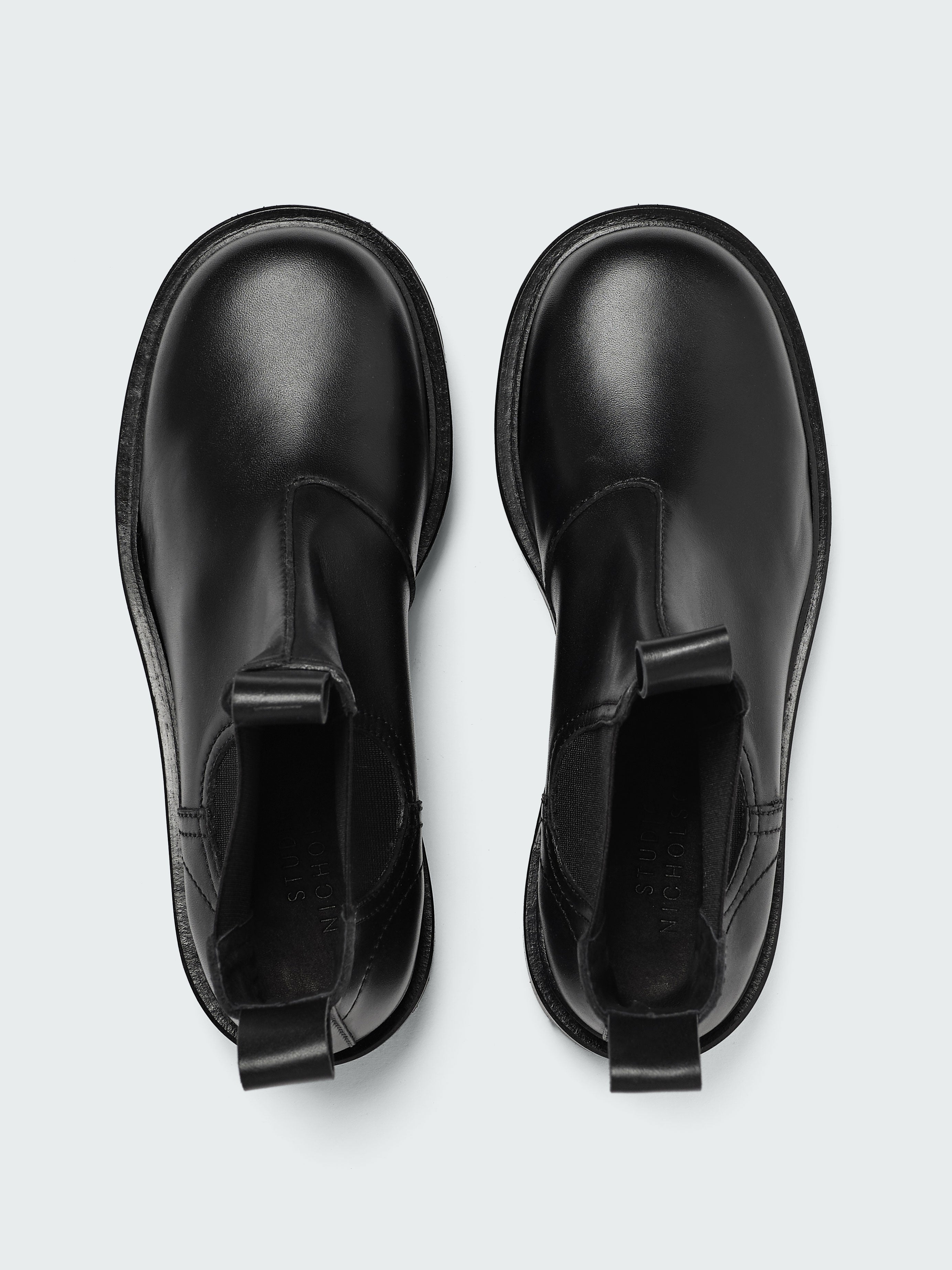 Women's Kick Boot in Black