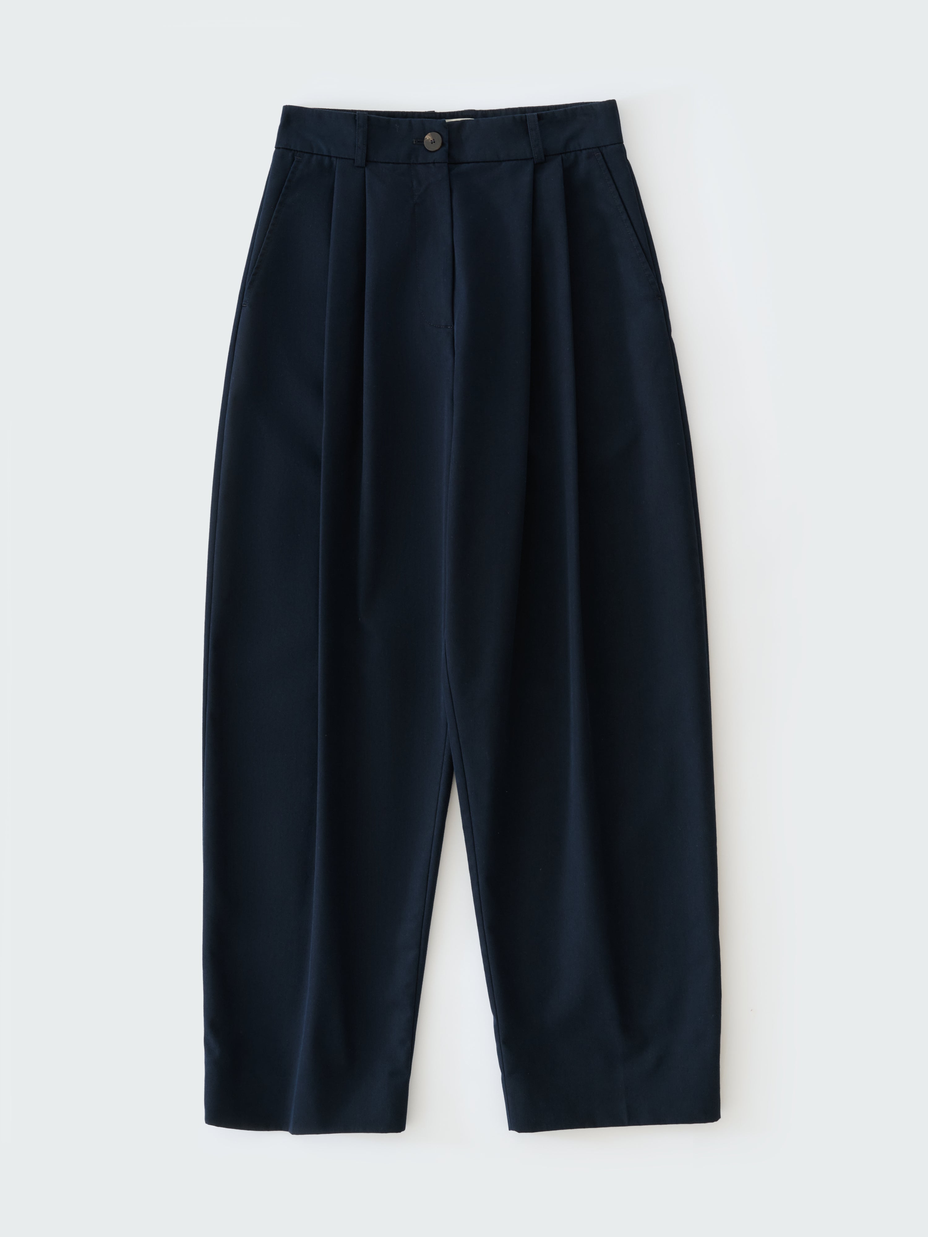Acuna Pant in Darkest Navy